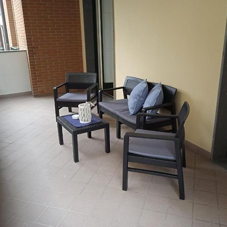 Olimpia Apartment City Center サレルノ エクステリア 写真