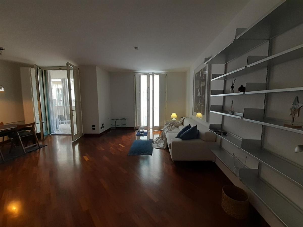 Olimpia Apartment City Center サレルノ エクステリア 写真